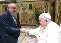 Папа устроил прием для еврейских лидеров в Ватикане