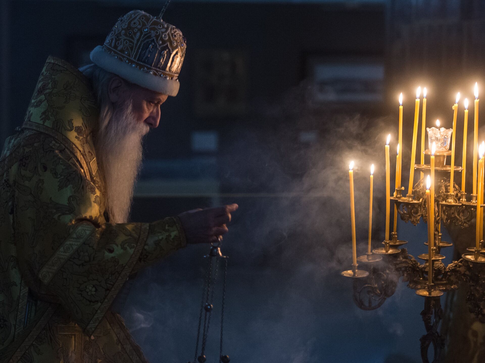 Корнилий: Новый год - праздник не на православной улице