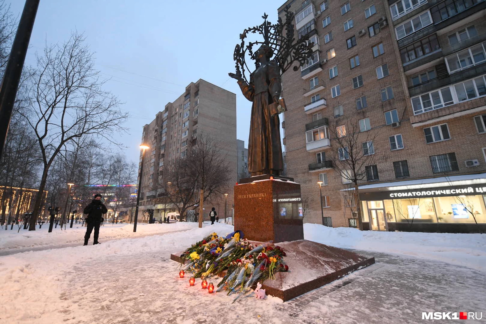 В Петербурге обрезали Крест безвинно убиенным украинцам