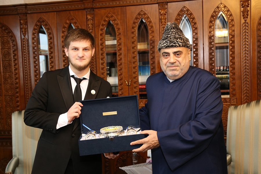 Ахмат Кадыров младший - в Баку у главы мусульман Кавказа