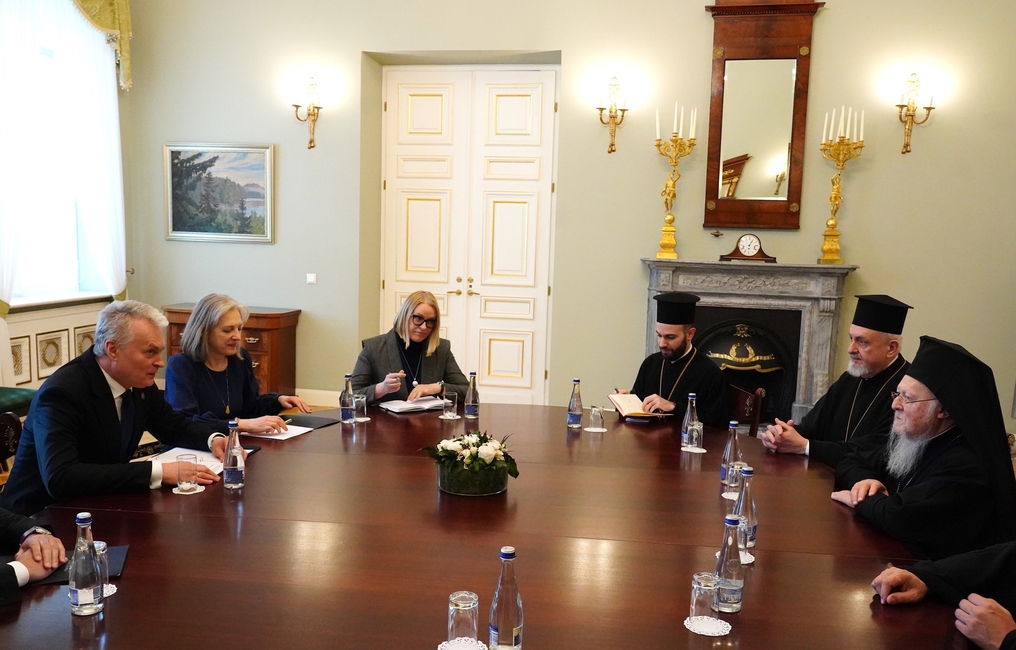 Президент Литвы Гитанас Науседа благодарен Патриарху Варфоломею за обвинение РФ и РПЦ