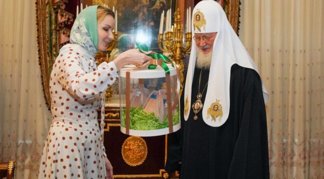 Патриарх Кирилл поддержал Марию Львову-Белову