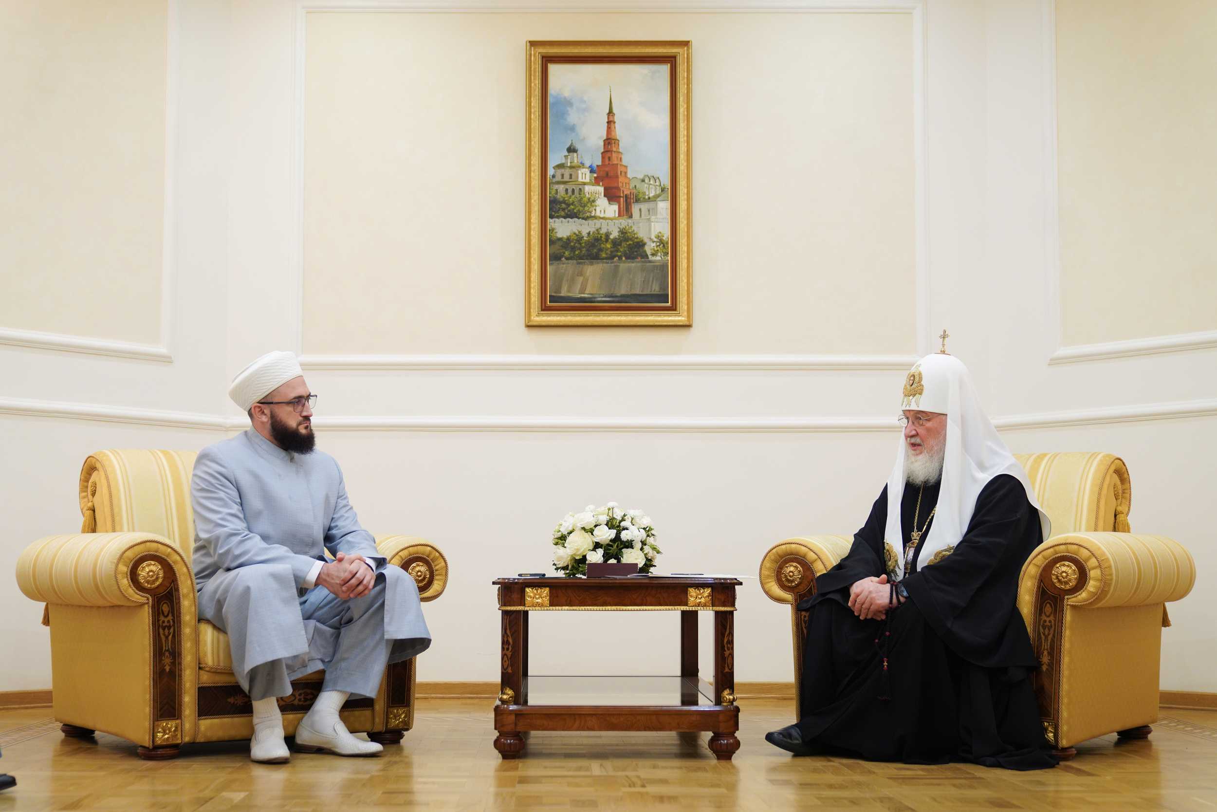 Глав РПЦ и ДУМ Татарстана беспокоят опасности Запада