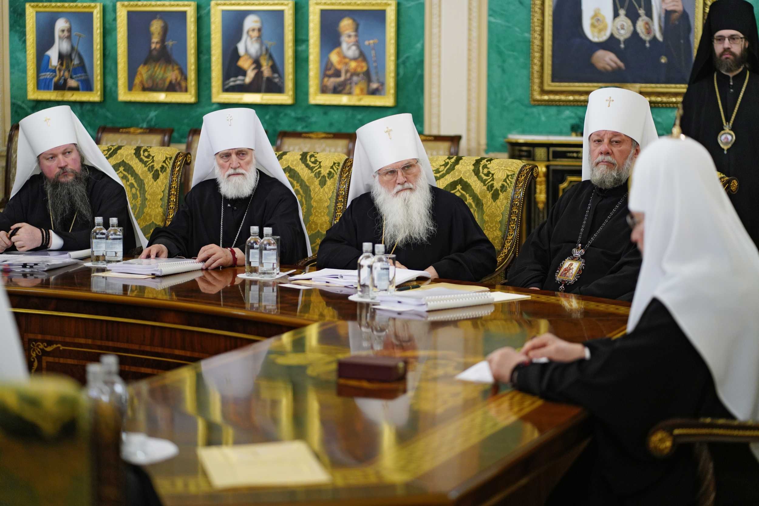 Синод РПЦ адресовал Путину благодарность за «Троицу»
