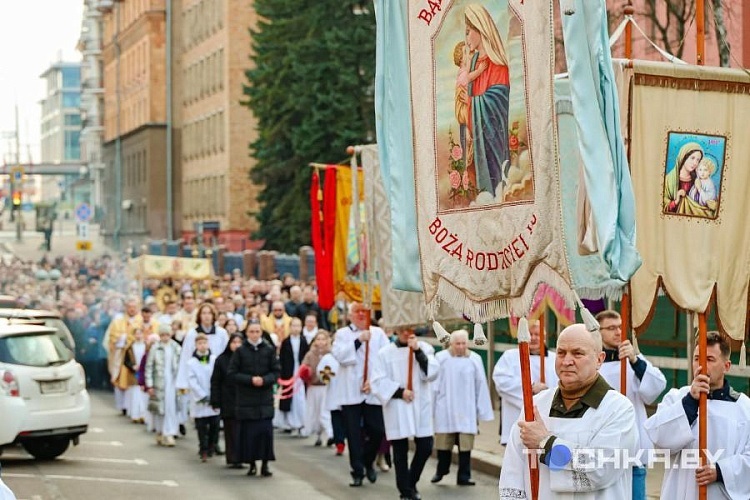 В Беларуси готовят новые запреты религиозным организациям
