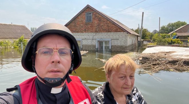 Помощь католического «Каритаса» затопленной Херсонщине