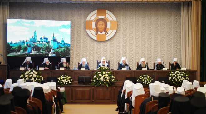 Архиерейское совещание РПЦ озабочено происходящим в Украине