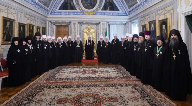 Архиерейское совещание может включить в РПЦ епархии УПЦ