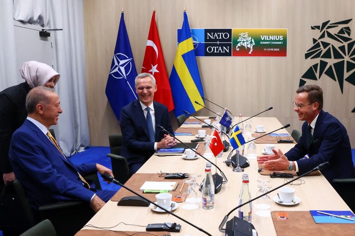 Турция поддержала заявку Швеции на членство в НАТО