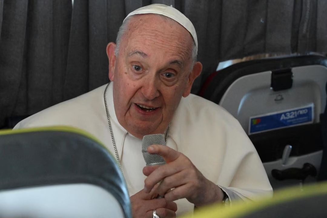 Папа: Церковь открыта для ЛГБТК+, но по ее правилам