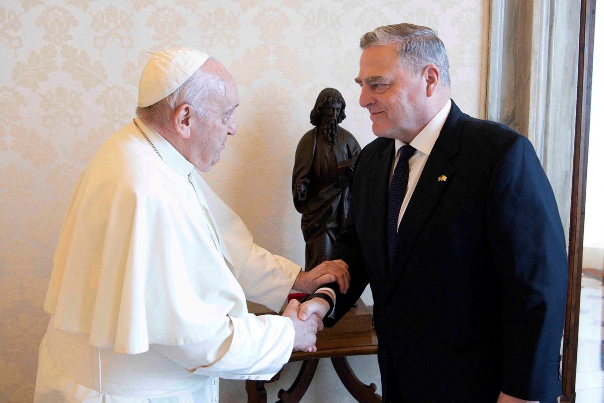 На встрече с Папой генерал США Милли осудил войну РФ