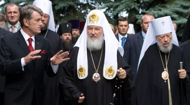 РПЦ никогда политически не влияла на страны мира - Кирилл