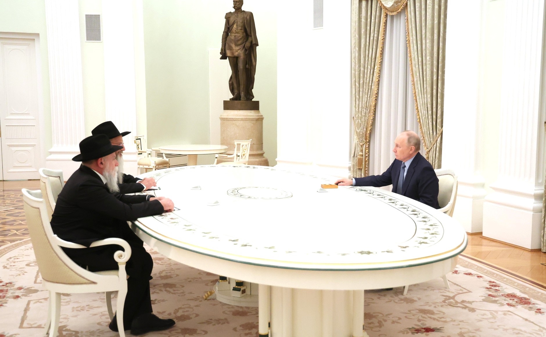 Путин объяснил про ХАМАС и заложников Лазару и Бороде