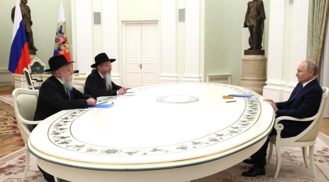 Главный раввин поблагодарил Путина за спасение Труфанова