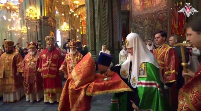 Патриарх наградил иерея, участвовавшего в операции "Поток"