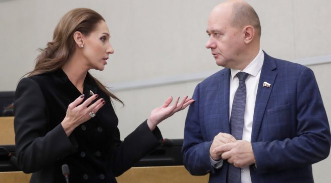 "Новые люди" критикуют Пашиняна за нападки на Карапетяна
