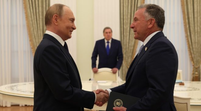 План США по Украине включает РПЦ и русский язык - СМИ
