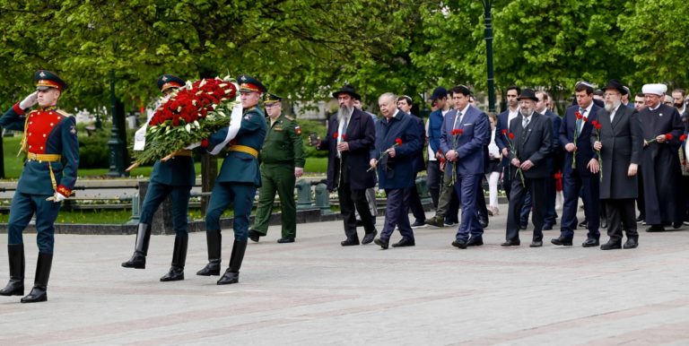 Межконфессиональная церемония возложения цветов 26 Ияра
