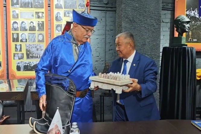 Православным сейчас ближе буддисты, чем католики - Михалков
