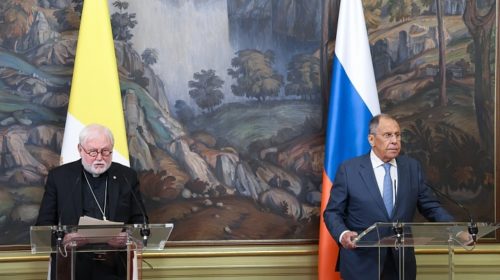 Ватикан готов помочь РФ и Украине в мирном урегулировании