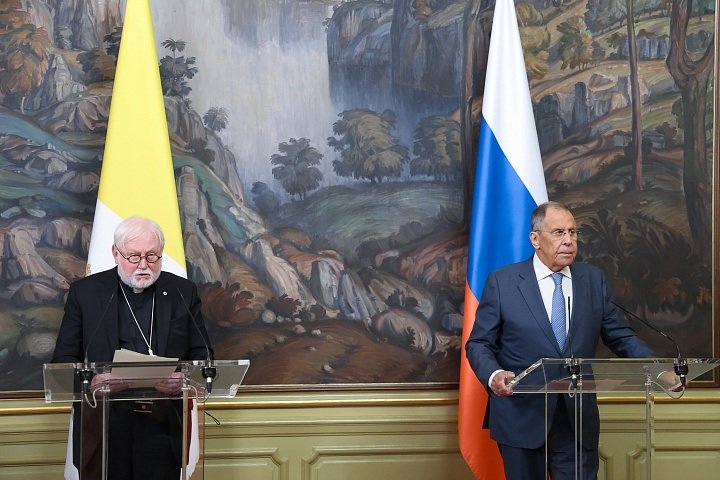 Ватикан готов помочь РФ и Украине в мирном урегулировании