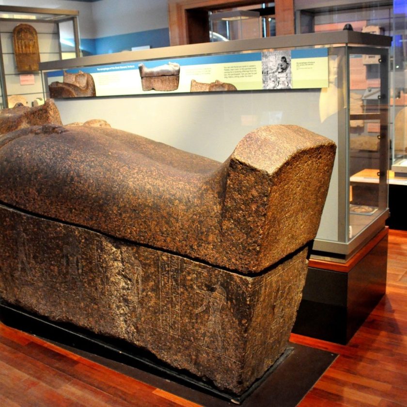 Мумию убрали с выставки: покойный не дал согласия